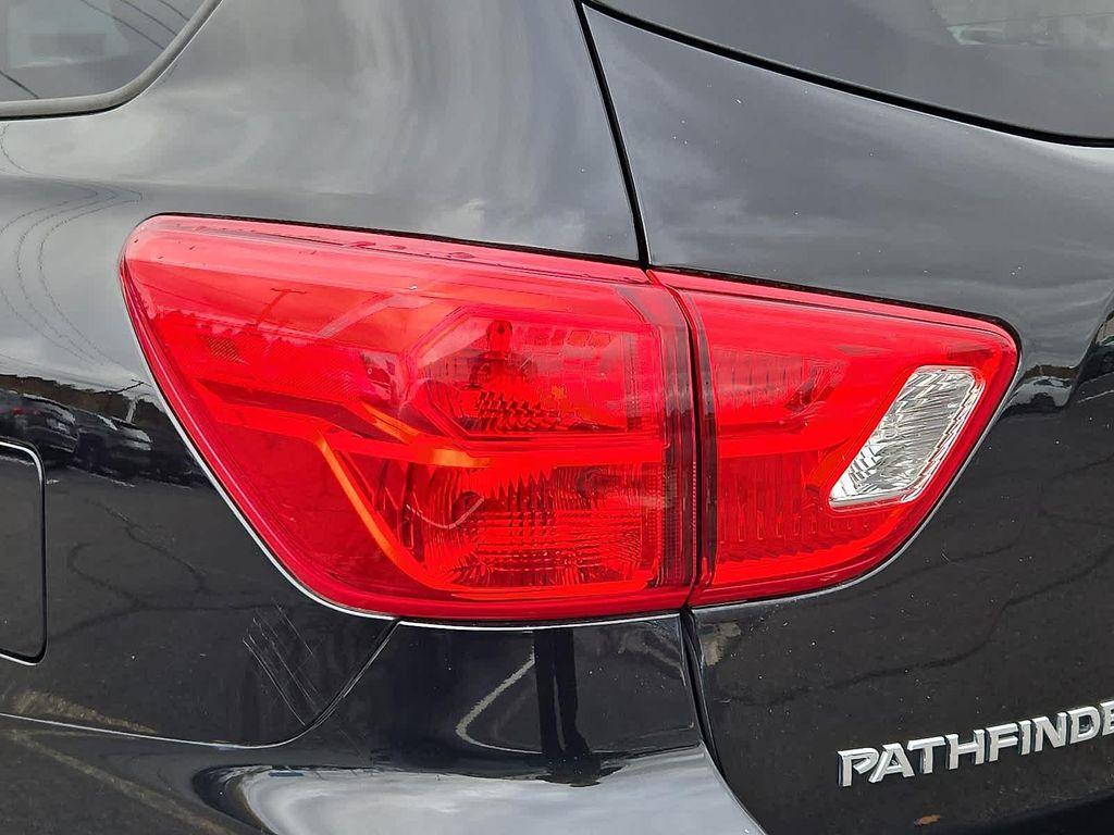 used 2019 Nissan Pathfinder car, priced at $17,934