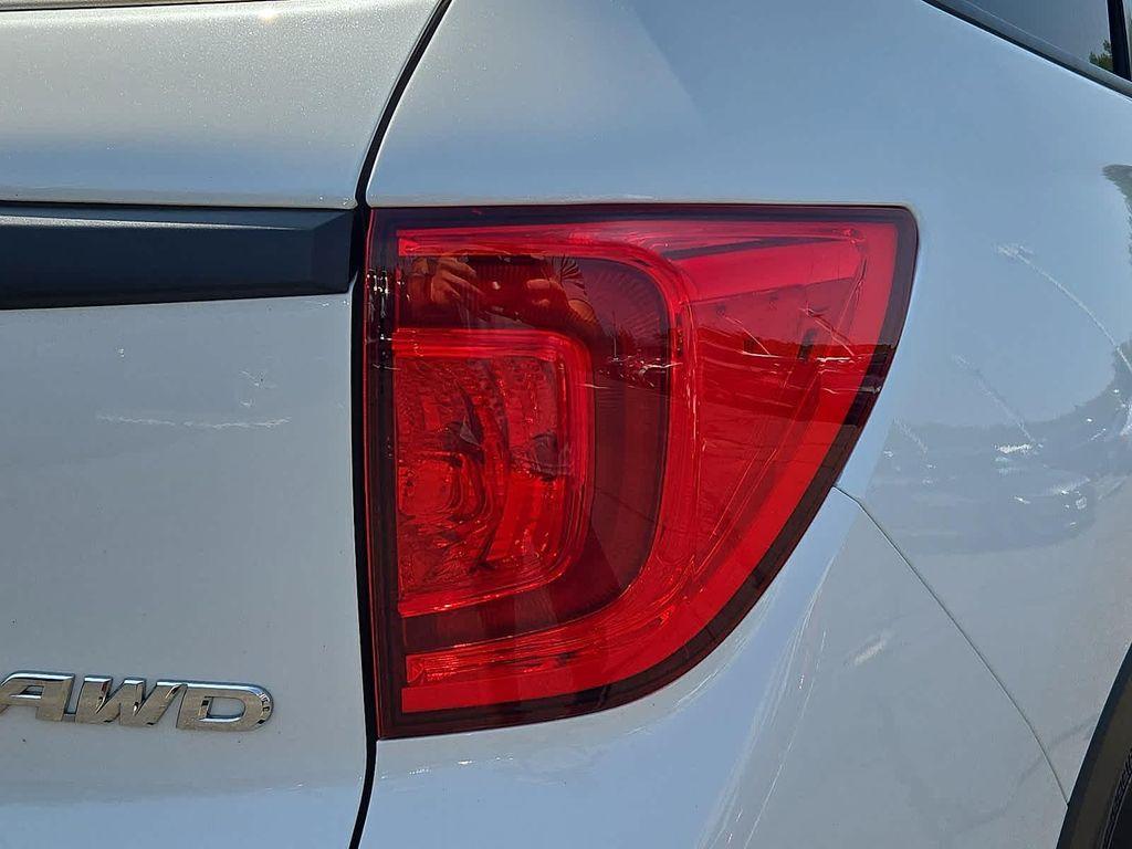 used 2022 Honda Passport car, priced at $34,732