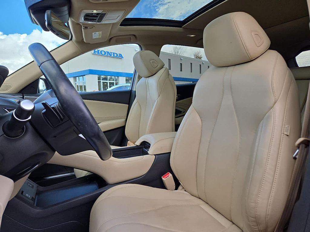 used 2022 Acura RDX car, priced at $28,995