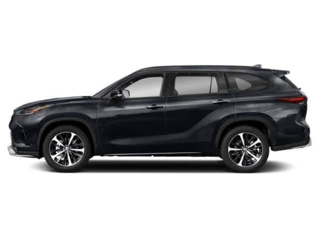 used 2021 Toyota Highlander car, priced at $33,623