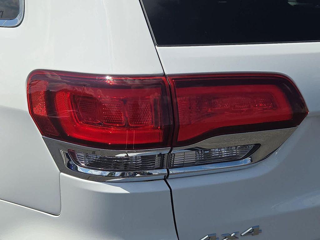 used 2022 Jeep Grand Cherokee car, priced at $29,400