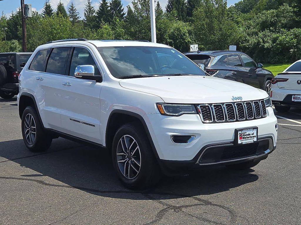 used 2022 Jeep Grand Cherokee car, priced at $29,400