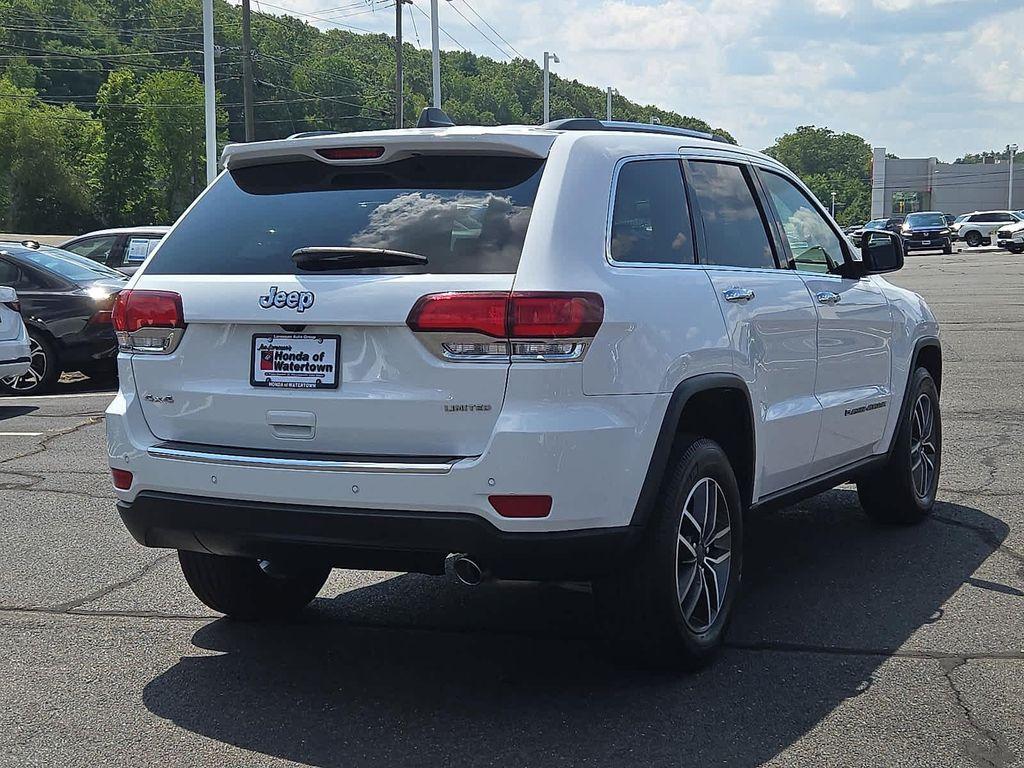 used 2022 Jeep Grand Cherokee car, priced at $29,400
