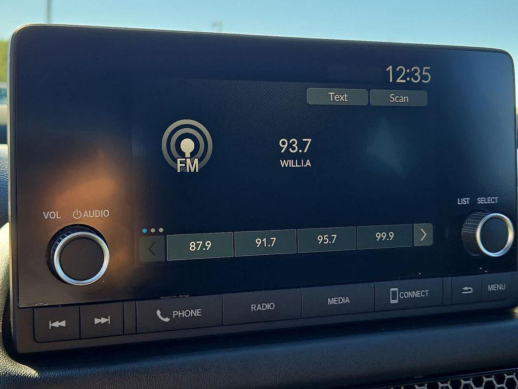 used 2025 Honda HR-V car, priced at $28,417