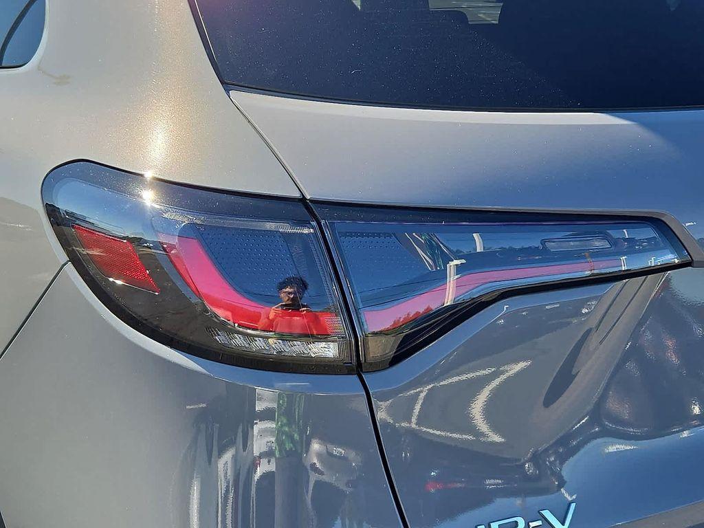used 2025 Honda HR-V car, priced at $28,417