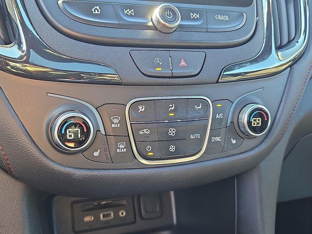 used 2024 Chevrolet Equinox car, priced at $28,636