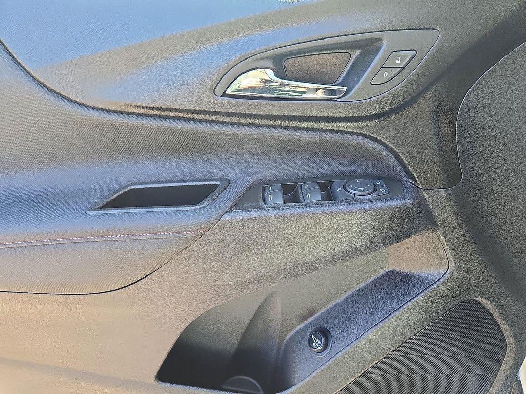 used 2024 Chevrolet Equinox car, priced at $28,636