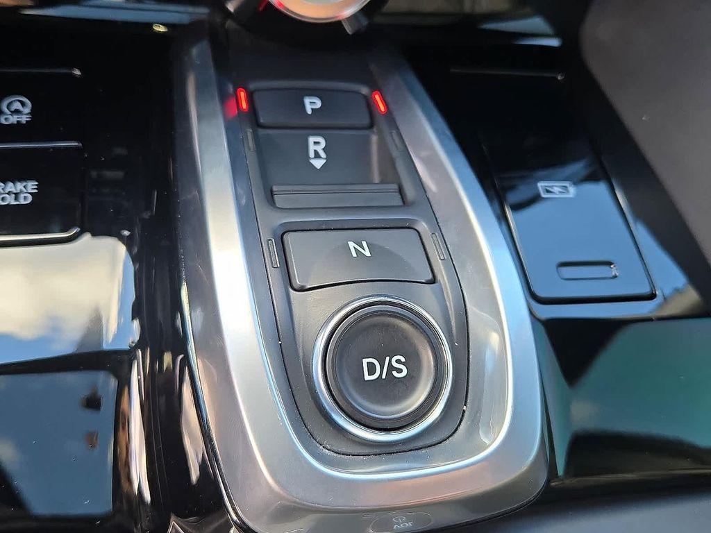 used 2022 Acura MDX car, priced at $49,332