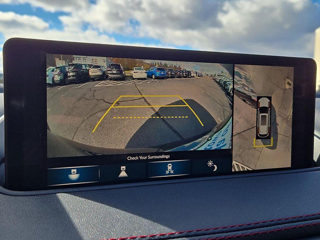 used 2022 Acura MDX car, priced at $49,332