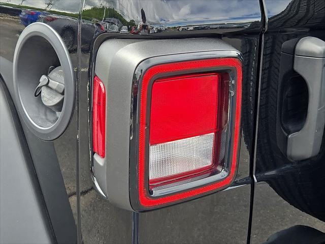 used 2021 Jeep Wrangler Unlimited car, priced at $30,933
