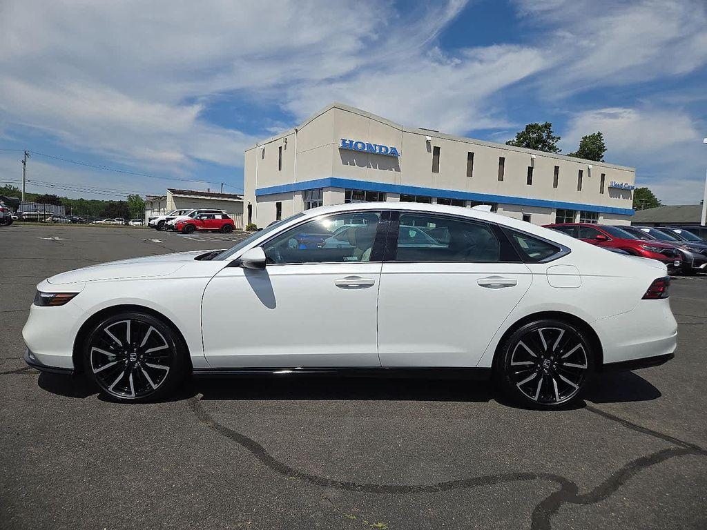 used 2024 Honda Accord Hybrid car, priced at $36,167