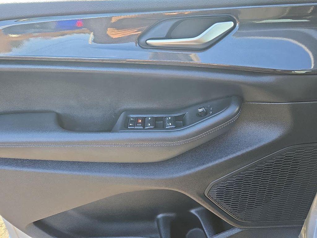 used 2023 Jeep Grand Cherokee L car, priced at $28,321