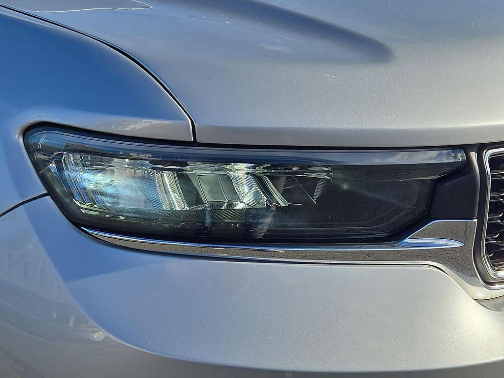 used 2023 Jeep Grand Cherokee L car, priced at $28,321