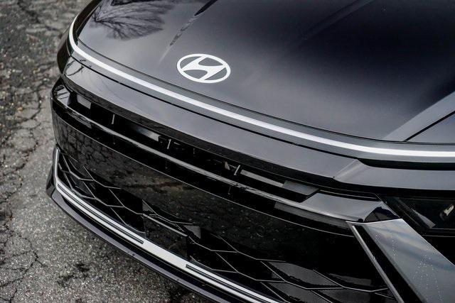 new 2024 Hyundai Sonata car, priced at $28,410