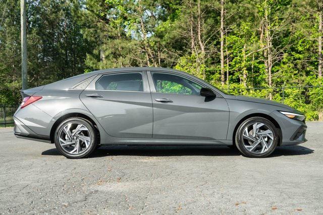 new 2025 Hyundai Elantra car, priced at $27,990