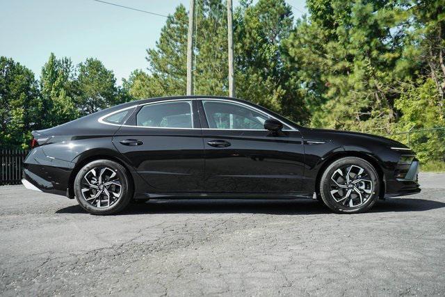 new 2025 Hyundai Sonata car, priced at $28,115