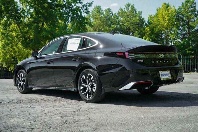 new 2025 Hyundai Sonata car, priced at $28,115