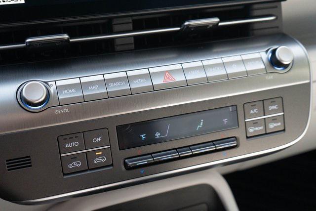 new 2025 Hyundai Kona car, priced at $28,095