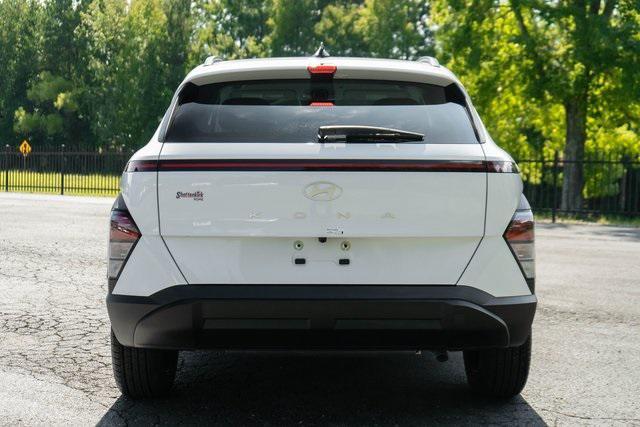 new 2025 Hyundai Kona car, priced at $28,095