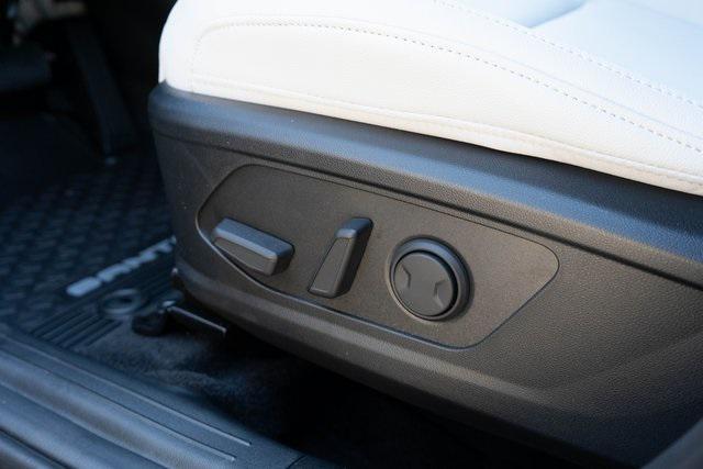 new 2025 Hyundai SANTA CRUZ car, priced at $34,205