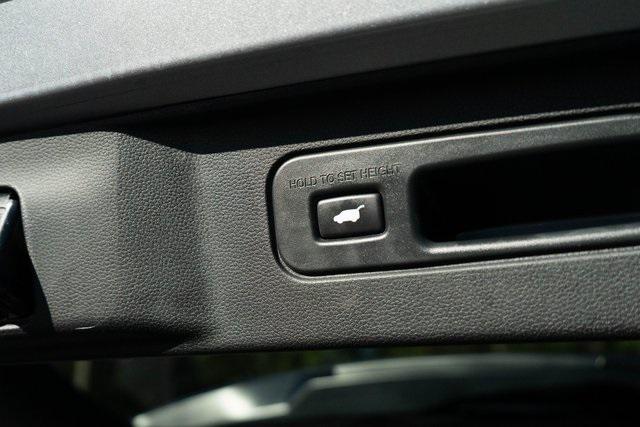 used 2023 Honda Pilot car, priced at $35,518