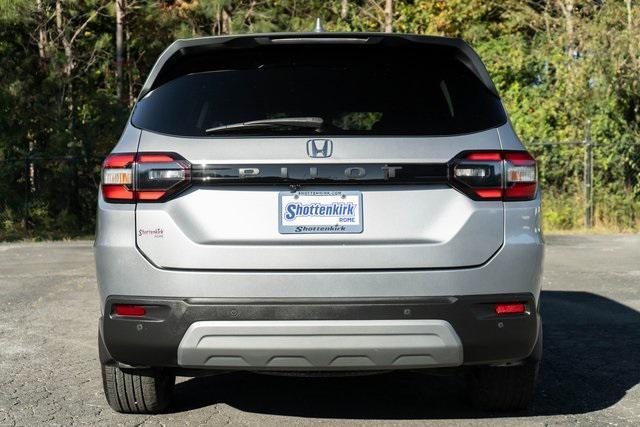 used 2023 Honda Pilot car, priced at $35,518