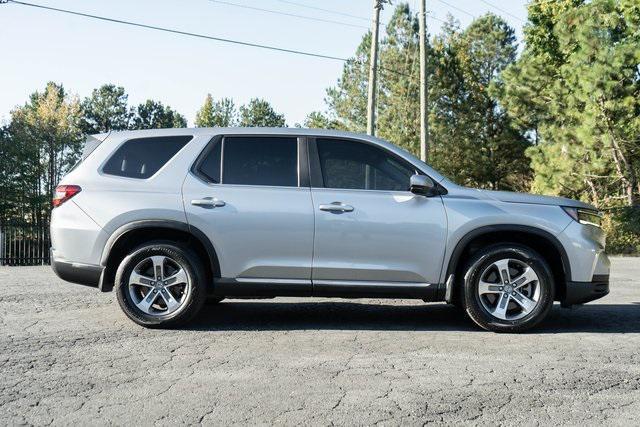 used 2023 Honda Pilot car, priced at $35,518