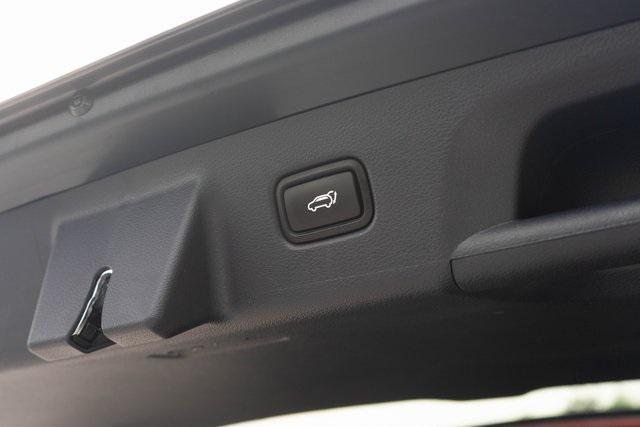 used 2024 Hyundai Palisade car, priced at $47,775