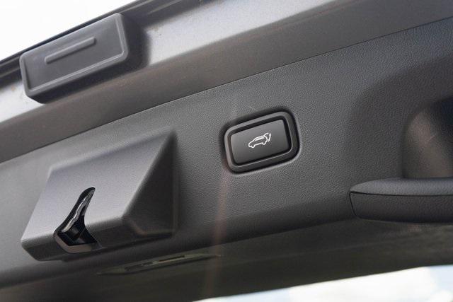 new 2025 Hyundai TUCSON Hybrid car, priced at $34,565