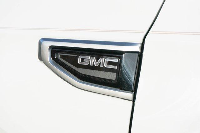 used 2021 GMC Yukon car, priced at $61,250