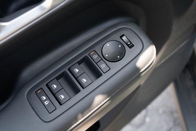 new 2025 Hyundai Santa Fe car, priced at $40,700