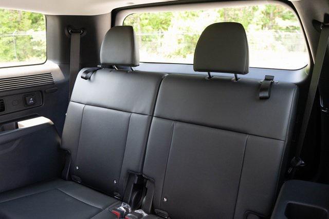 new 2025 Hyundai Santa Fe car, priced at $40,700