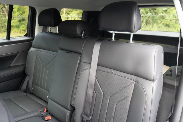 new 2026 Hyundai Santa Fe car, priced at $43,720