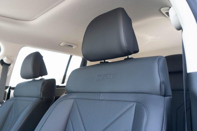 new 2025 Hyundai Santa Fe car, priced at $41,075