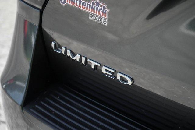 used 2019 Ford Expedition car, priced at $29,777