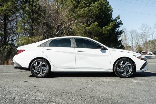 new 2025 Hyundai Elantra car, priced at $23,498