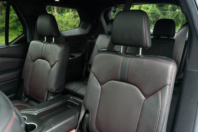 used 2025 Honda Pilot car, priced at $49,895