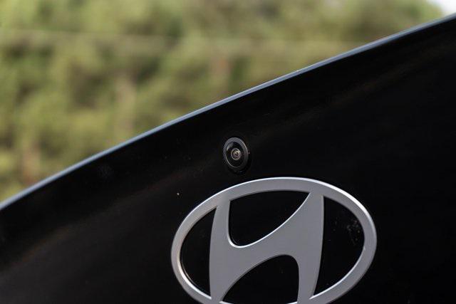 new 2025 Hyundai Elantra car, priced at $27,940