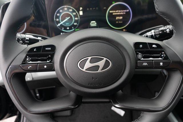 new 2025 Hyundai Elantra car, priced at $29,232