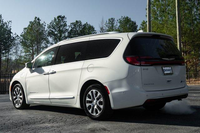 used 2021 Chrysler Pacifica car, priced at $32,400