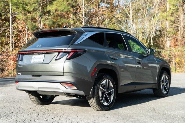 new 2026 Hyundai TUCSON Hybrid car, priced at $34,350