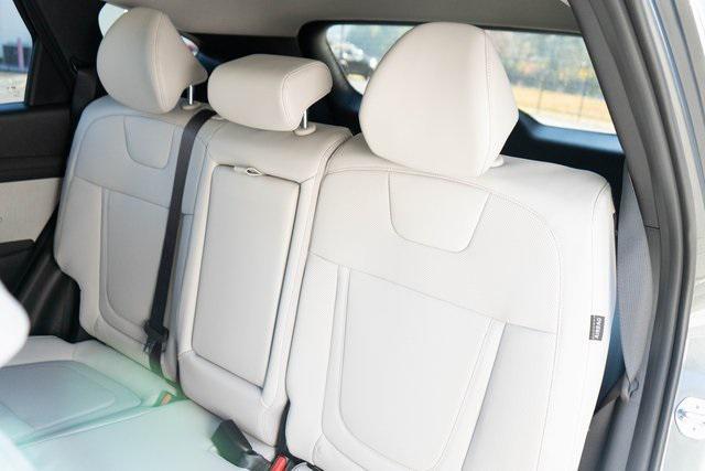 new 2026 Hyundai TUCSON Hybrid car, priced at $34,350