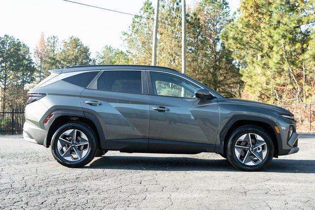 new 2026 Hyundai TUCSON Hybrid car, priced at $34,350
