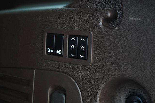 used 2020 GMC Yukon XL car, priced at $39,947