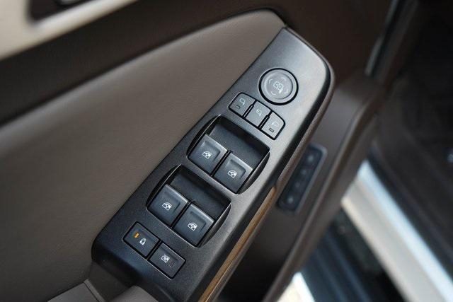 used 2020 GMC Yukon XL car, priced at $39,947