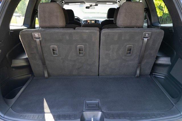 used 2022 Honda Pilot car, priced at $29,995
