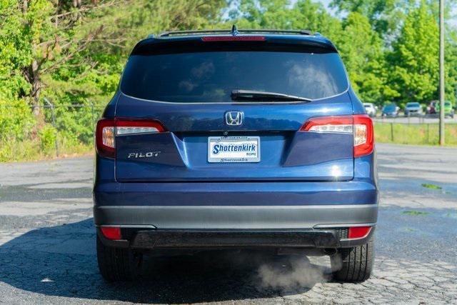 used 2022 Honda Pilot car, priced at $29,995