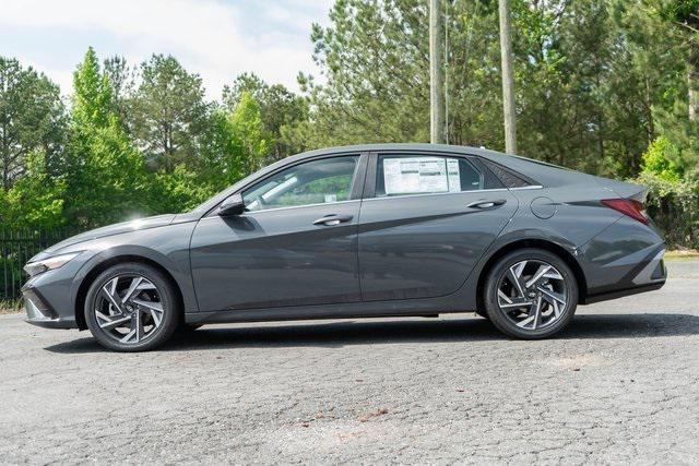 new 2025 Hyundai Elantra car, priced at $30,300