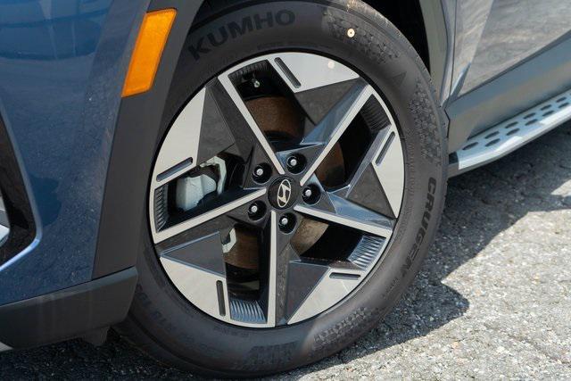 new 2025 Hyundai Tucson car, priced at $30,205