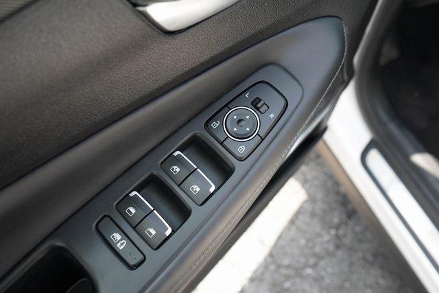 used 2022 Hyundai SANTA FE HEV car, priced at $30,922
